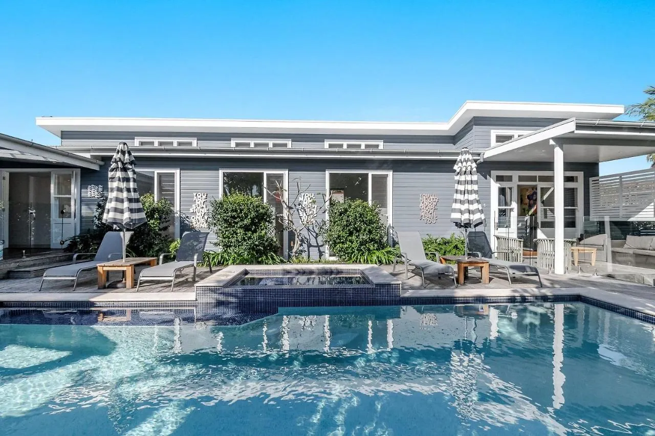 Holiday home East Coast Escapes - Tobys Byron Bay Villa
